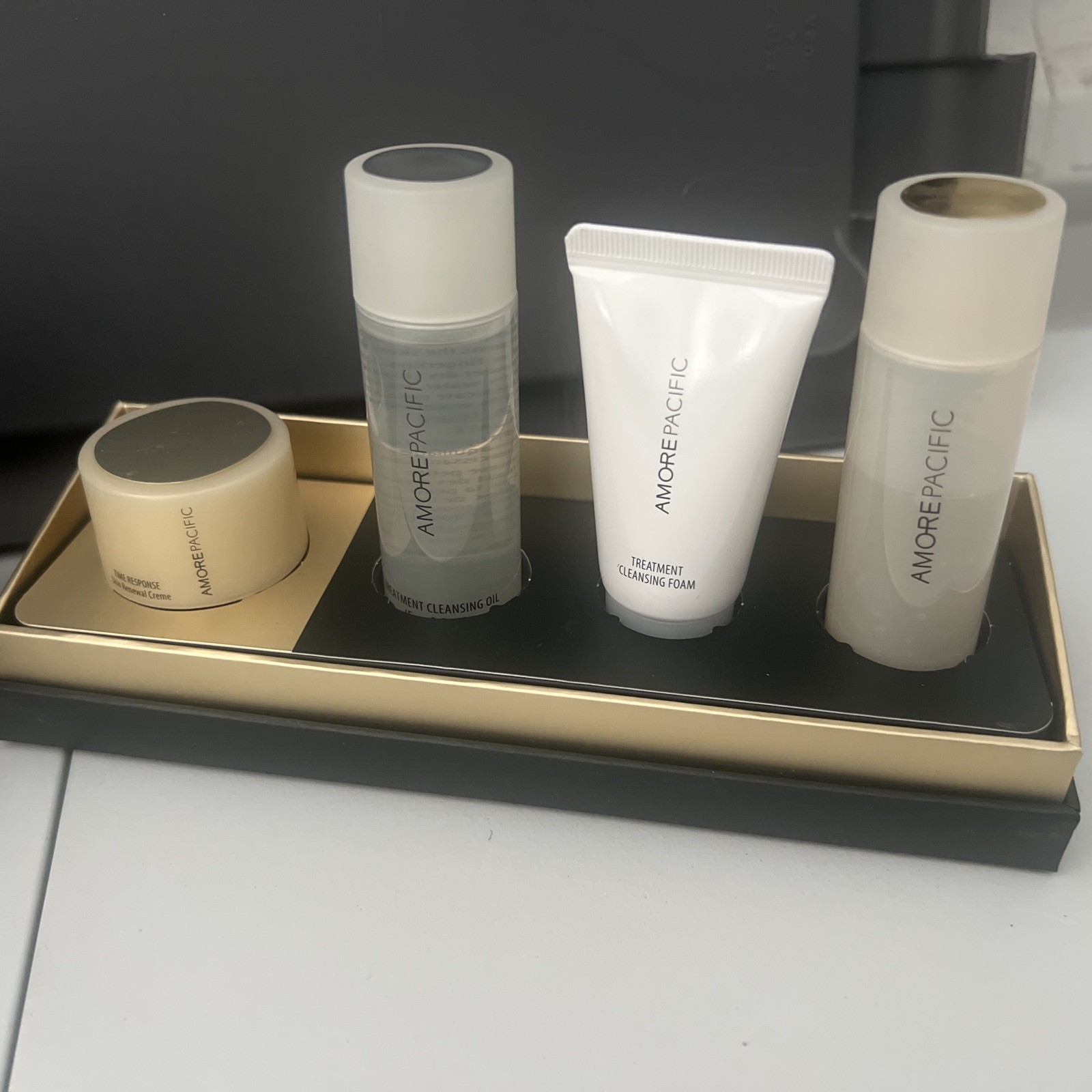 AMOREPACIFIC Timeless Beauty