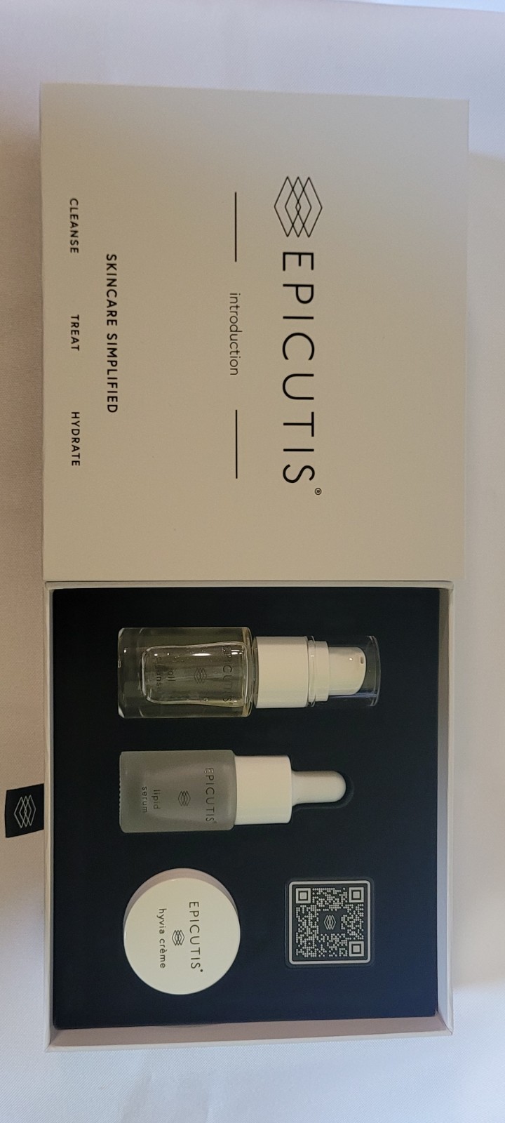 NEW – EPICUTIS Luxury Introduction Skincare Set Lipid Serum (cream) $395 retail