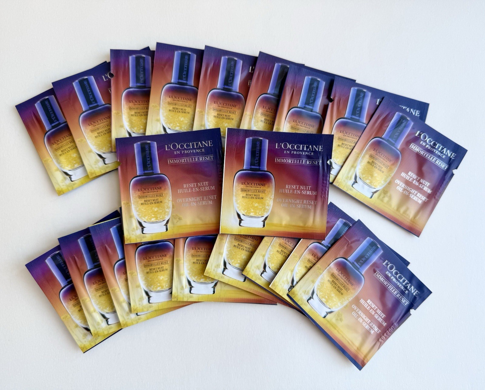 L’Occitane Immortelle Overnight Reset Oil-In-Serum – Lot of 20 Sample Packets