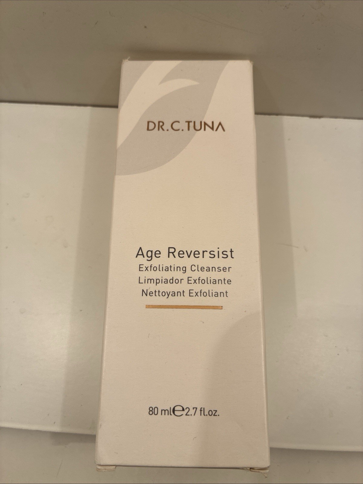 Farmasi, Dr C Tuna Age Reversist skin care products