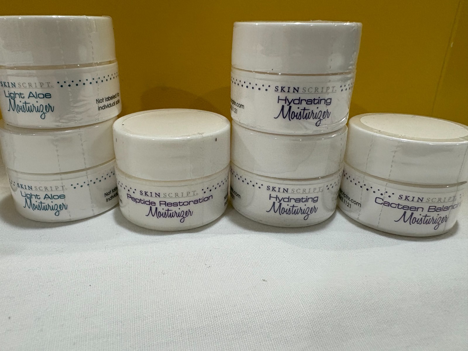 Skin Script Sample Size Lot of 10 Moisturizer Serum Scrub Toner Exfoliate Sealed