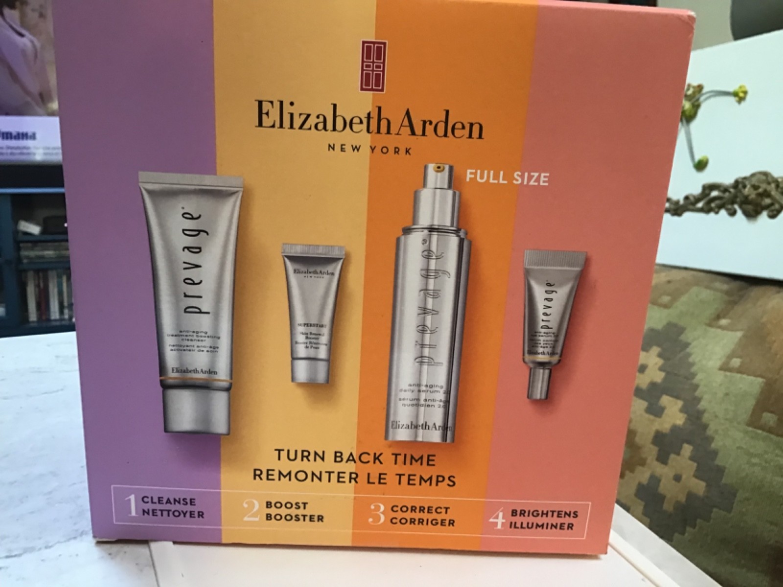 NIB Luxury Elizabeth Arden New York Prevage 4 piece Anti-Aging Set!