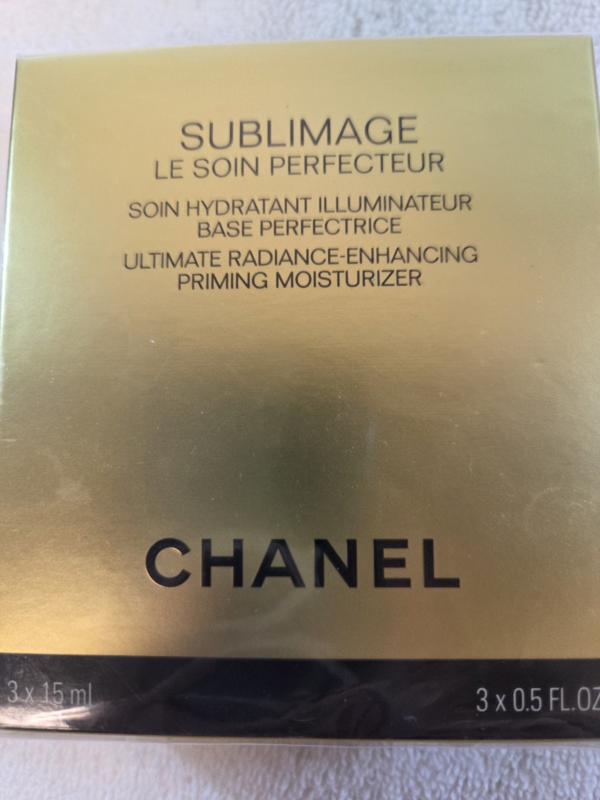 Chanel Sublimage Ultimate Radiance Enhancing Primer & Moisturizer 3 X .5 oz Seal