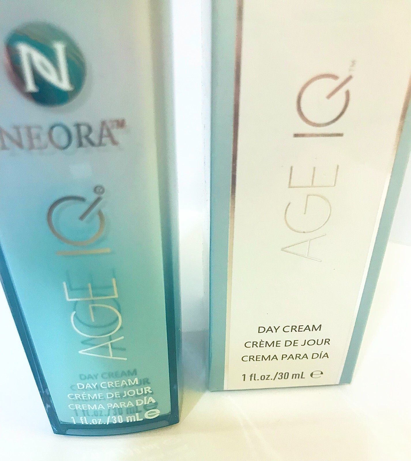 AGE IQ Neora DAY Cream Nerium AD 1oz 10/24 Anti Aging Wrinkles Hyaluronic Serum